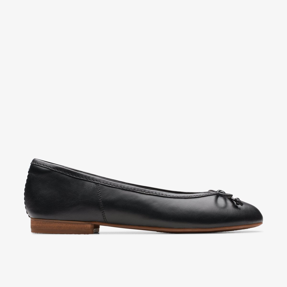 Clarks Fawna Lily Black Leather Slip Ons Dame Sort | CXNGS-5720